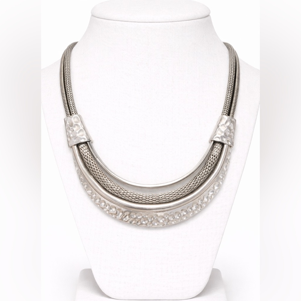 Silver necklace
